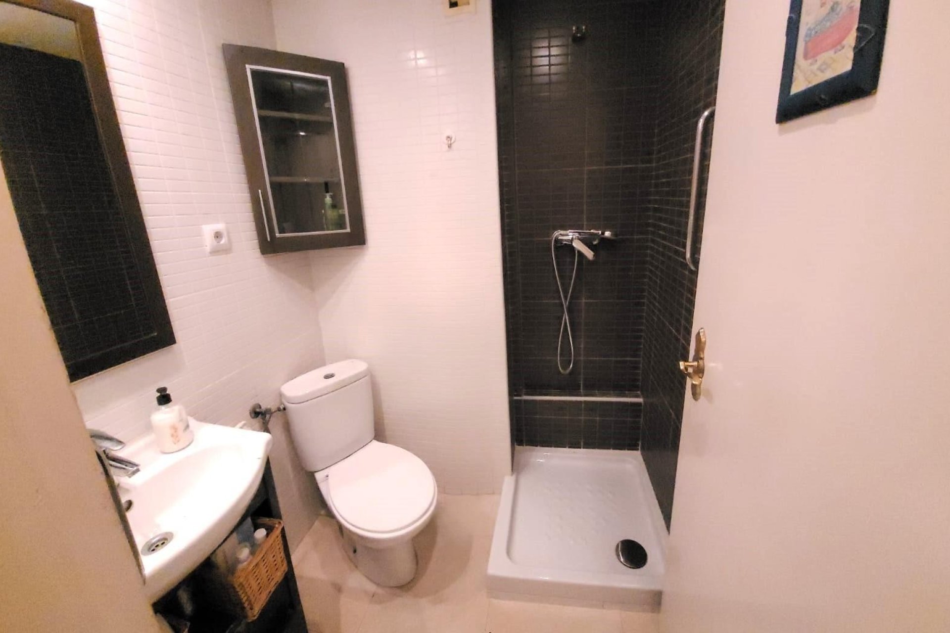 Resale - Apartment - Valencia - Ciutat Universitaria