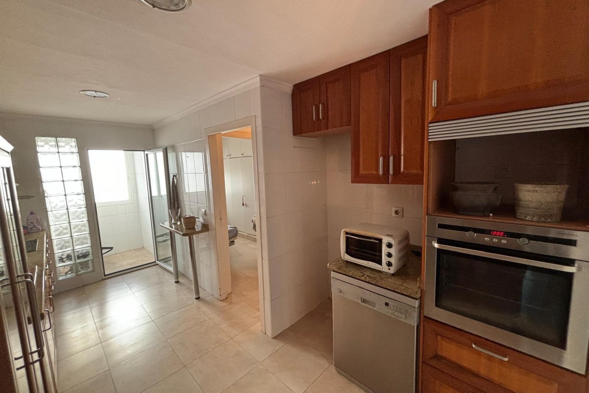 Resale - Apartment - Valencia - Ciutat Universitaria