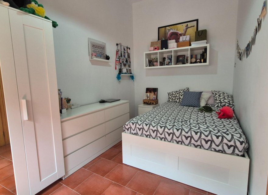 Resale - Apartment - Valencia - El Cabanyal