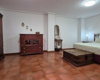 Resale - Apartment - Valencia - El Cabanyal
