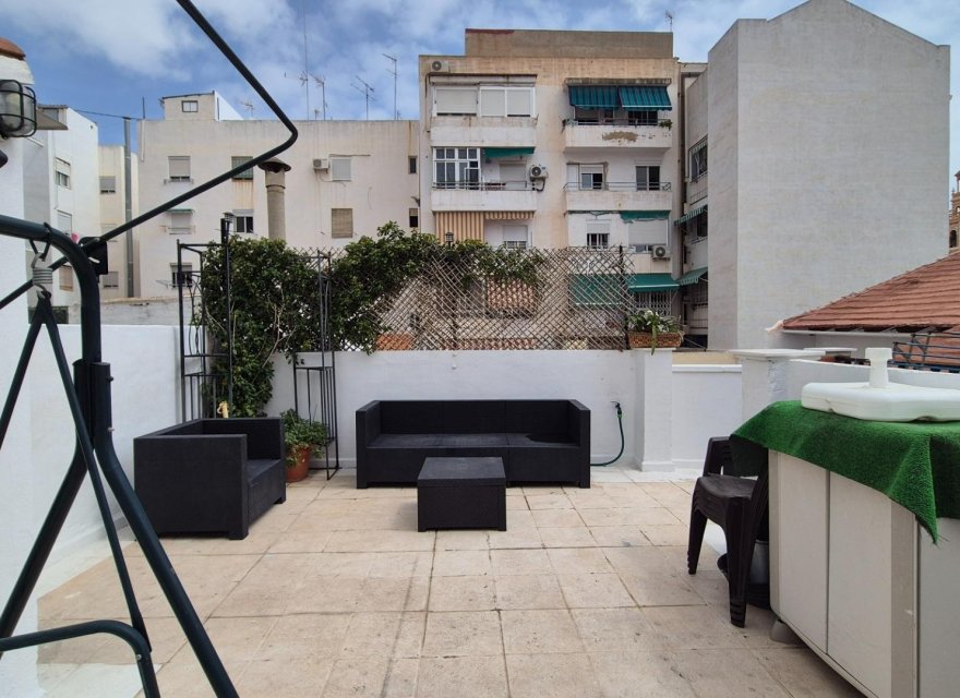 Resale - Apartment - Valencia - El Cabanyal