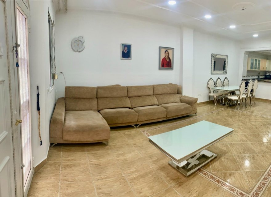 Resale - Apartment - Valencia - El Cabanyal