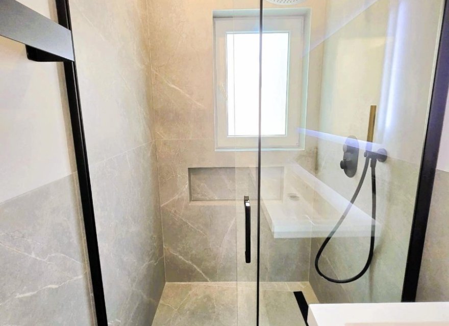 Resale - Apartment - Valencia - Foios