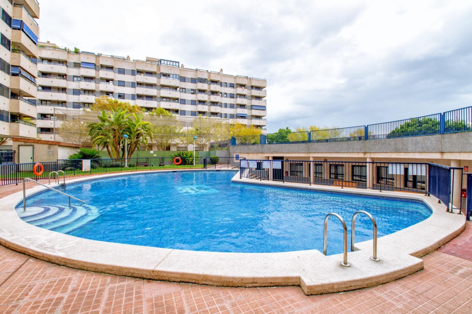 Resale - Apartment - Valencia - Jesus