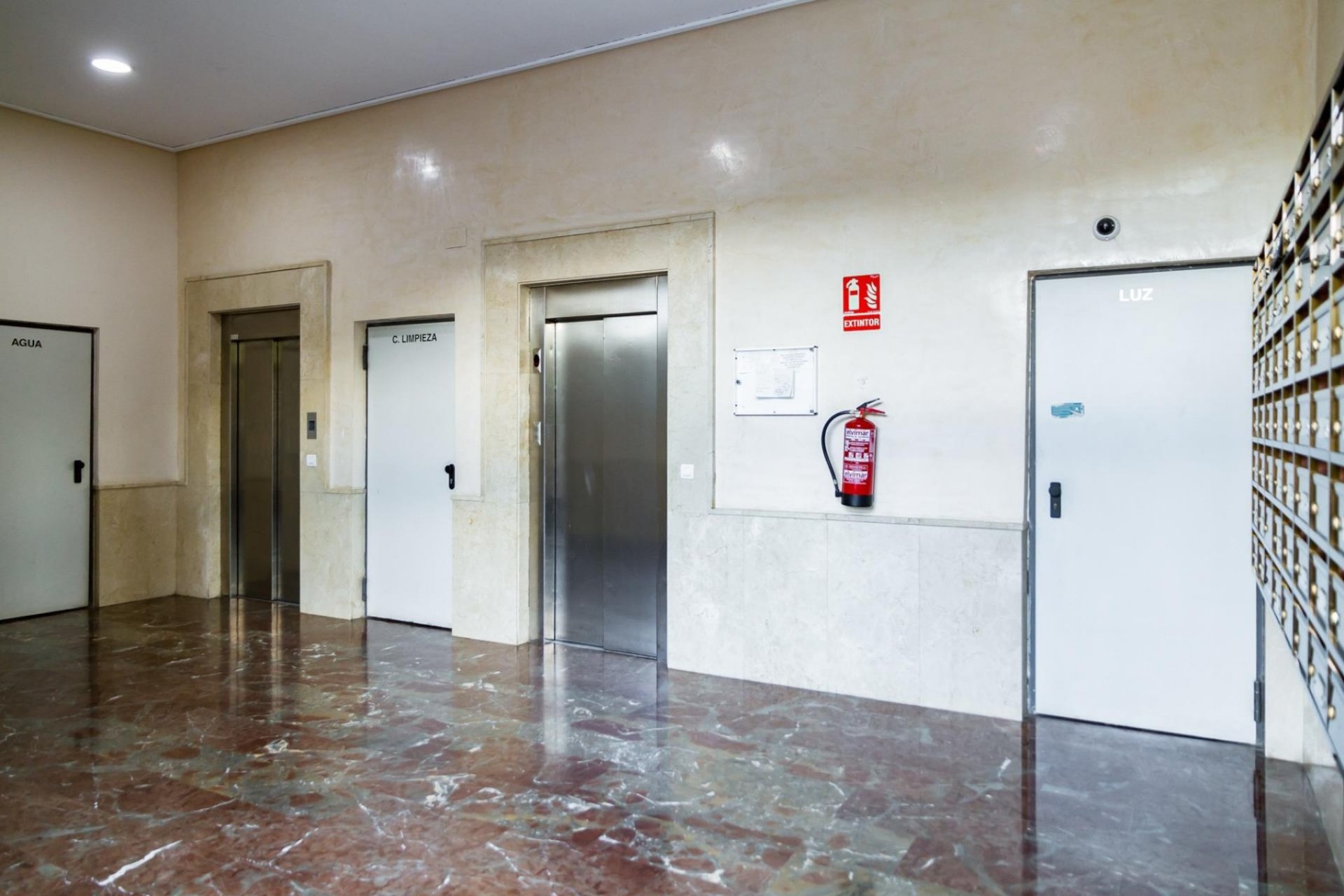 Resale - Apartment - Valencia - Jesus