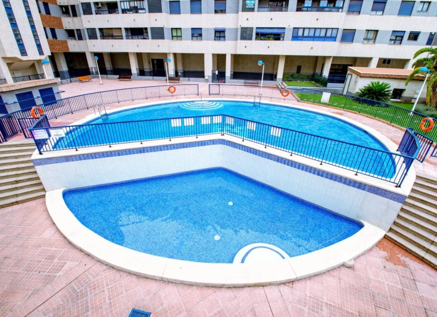 Resale - Apartment - Valencia - Jesus