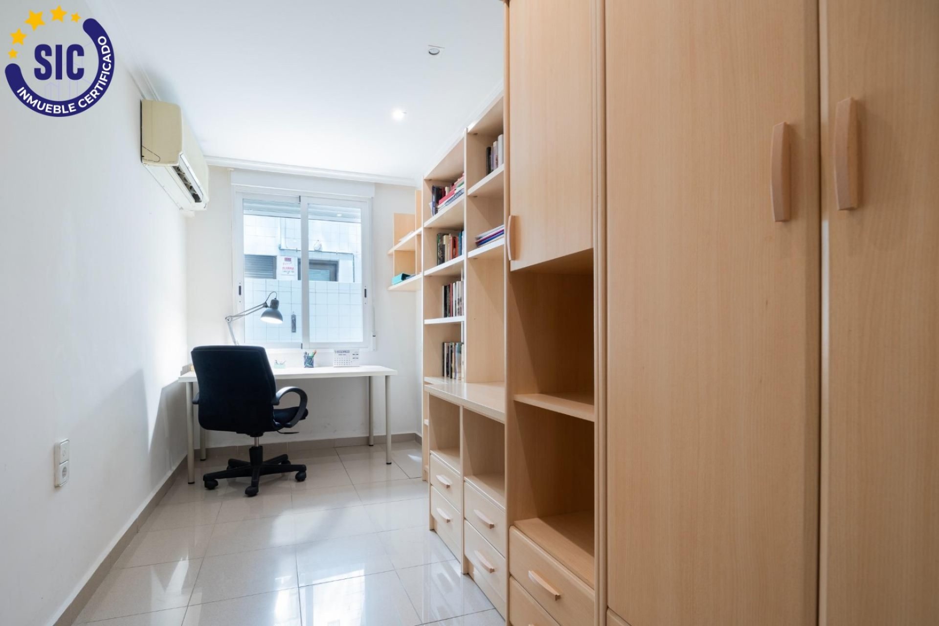 Resale - Apartment - Valencia - l'Eixample