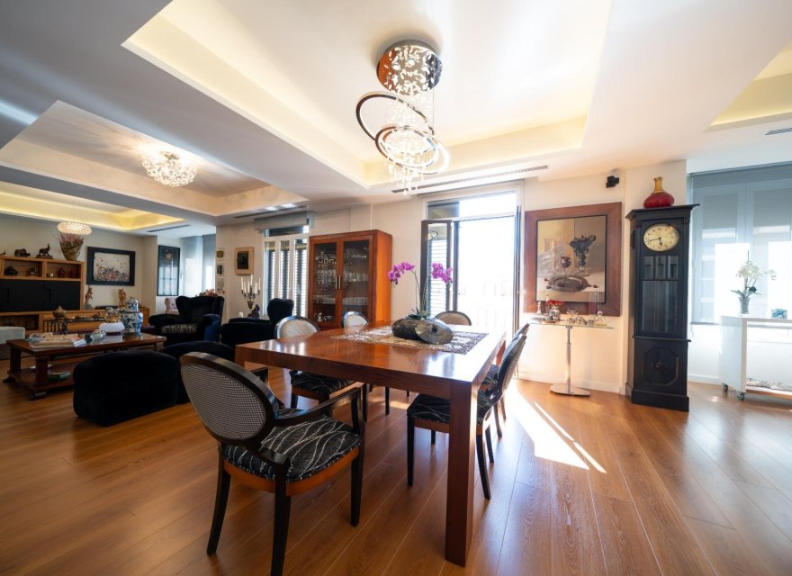 Resale - Apartment - Valencia - L'Hort de Senabre