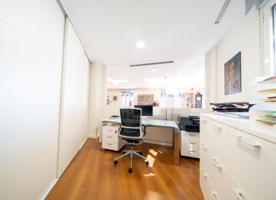 Resale - Apartment - Valencia - L'Hort de Senabre