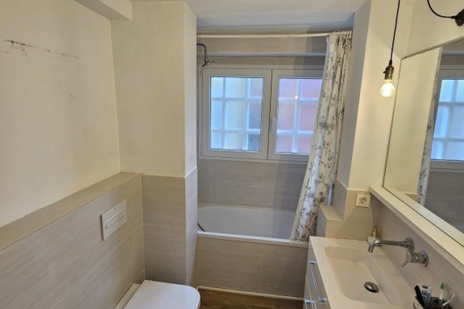 Resale - Apartment - Valencia - L'Olivereta