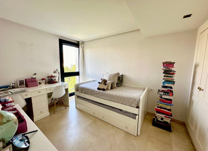 Resale - Apartment - Valencia - La Alameda
