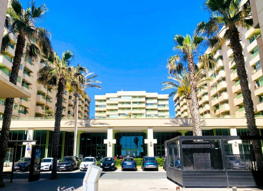 Resale - Apartment - Valencia - La Patacona beach