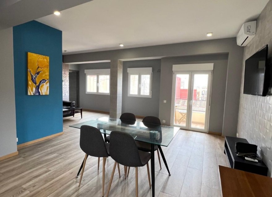 Resale - Apartment - Valencia - Mislata