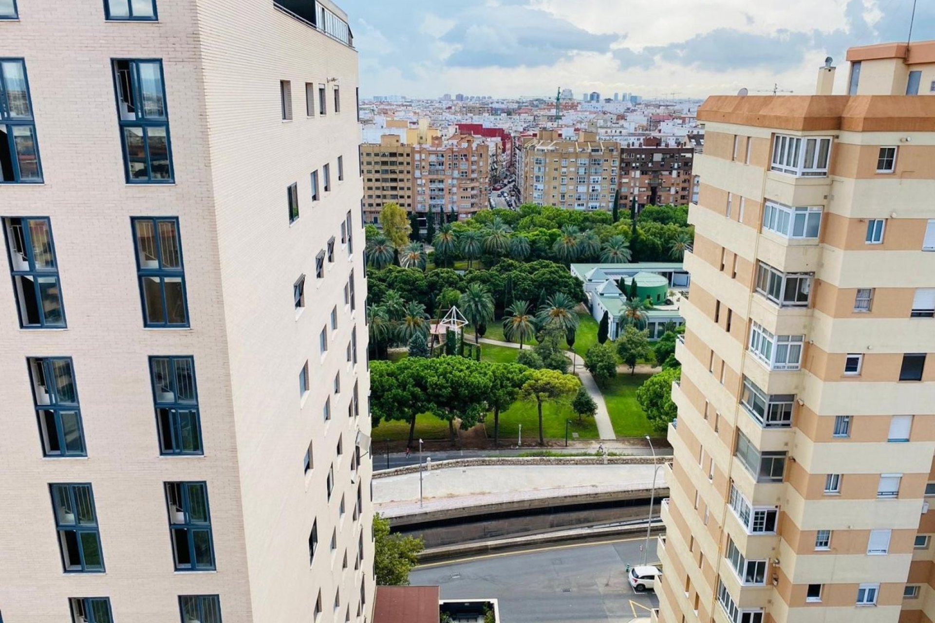 Resale - Apartment - Valencia - Nou Campanar