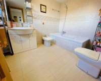 Resale - Apartment - Valencia - Nou Campanar