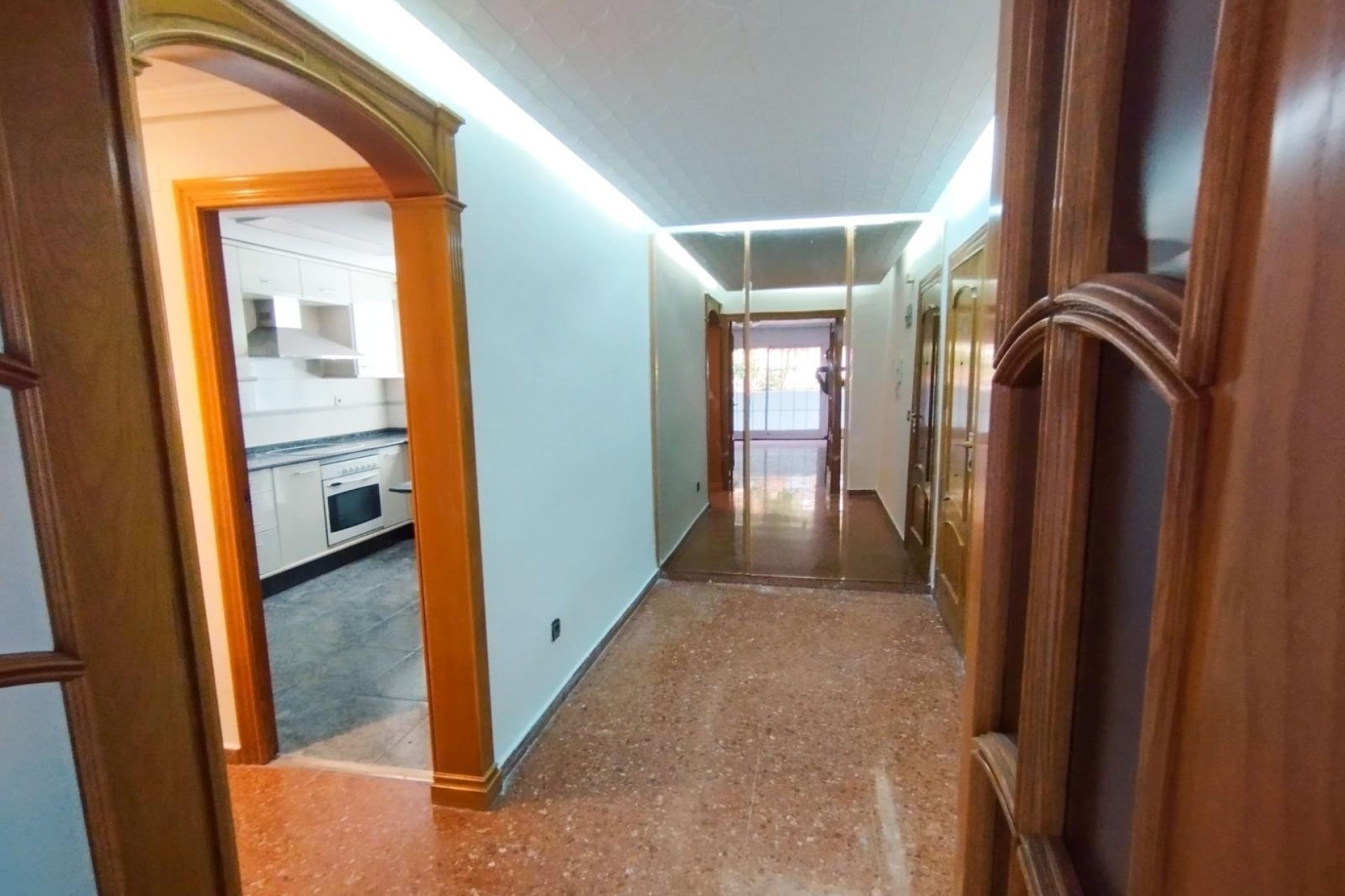 Resale - Apartment - Valencia - Patraix