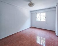Resale - Apartment - Valencia - Patraix