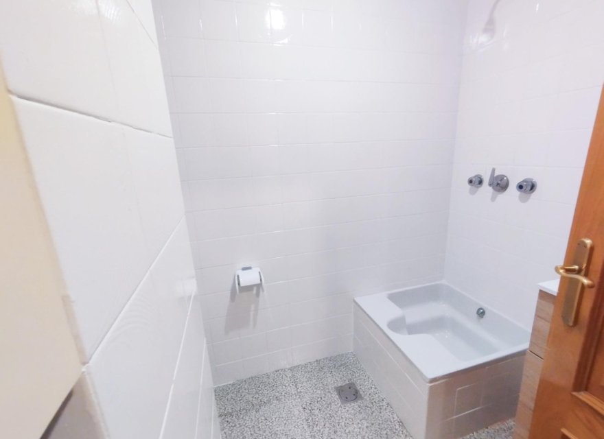 Resale - Apartment - Valencia - Patraix