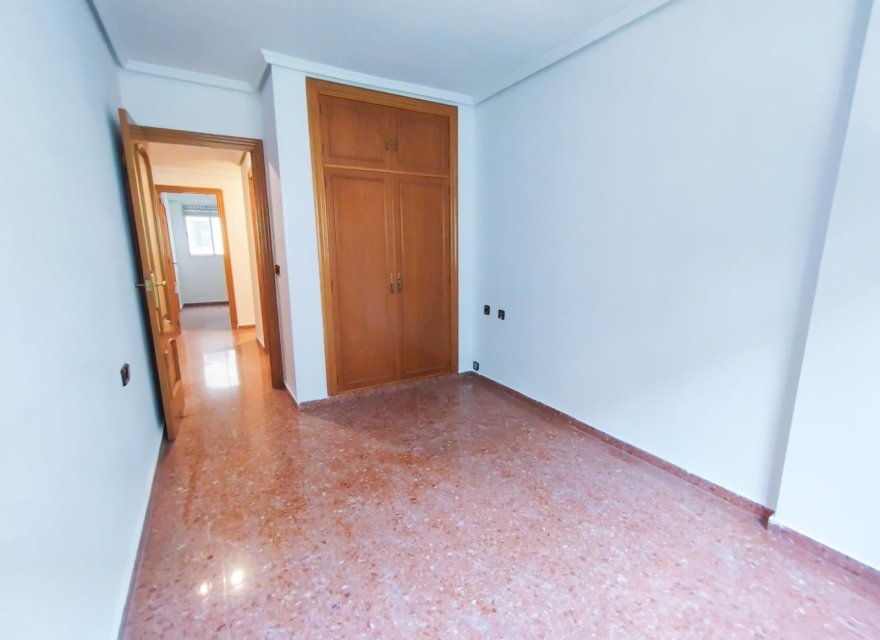 Resale - Apartment - Valencia - Patraix