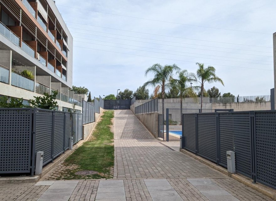 Resale - Apartment - Valencia - Patraix