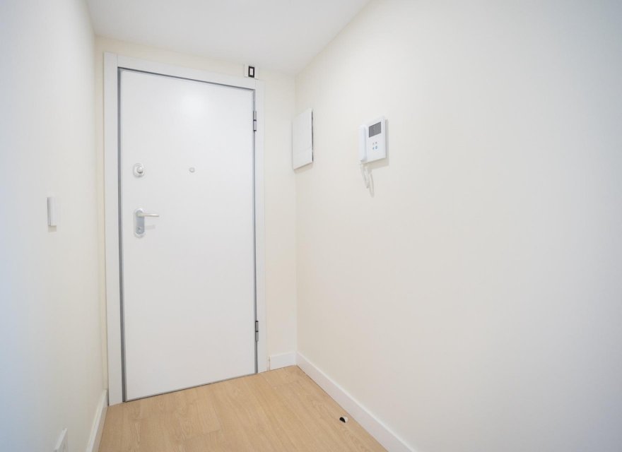 Resale - Apartment - Valencia - Patraix