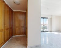 Resale - Apartment - Valencia - Penya-roja