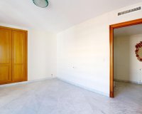Resale - Apartment - Valencia - Penya-roja