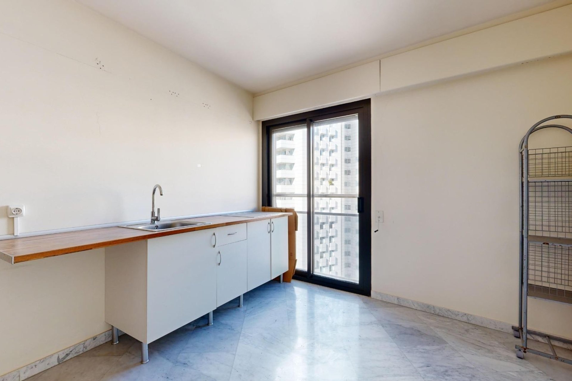 Resale - Apartment - Valencia - Penya-roja