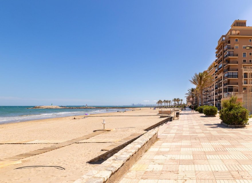 Resale - Apartment - Valencia - Port Saplaya