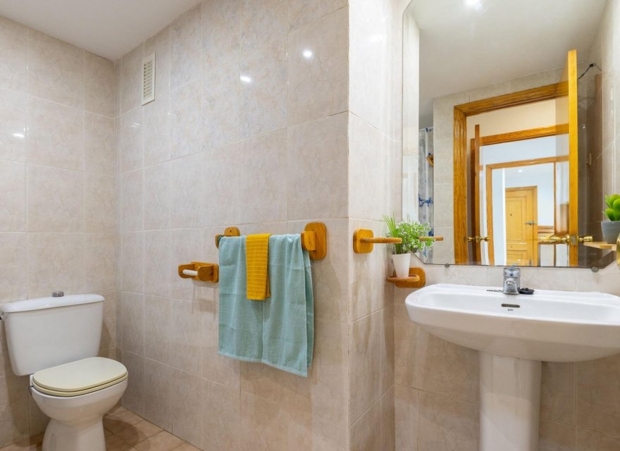 Resale - Apartment - Valencia - Port Saplaya