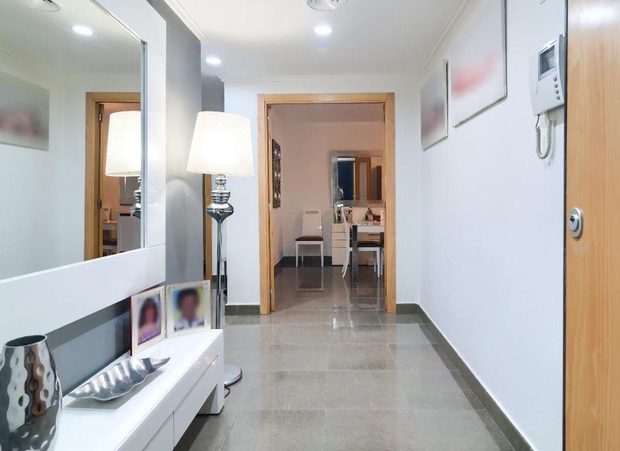 Resale - Apartment - Valencia - Quatre Carreres