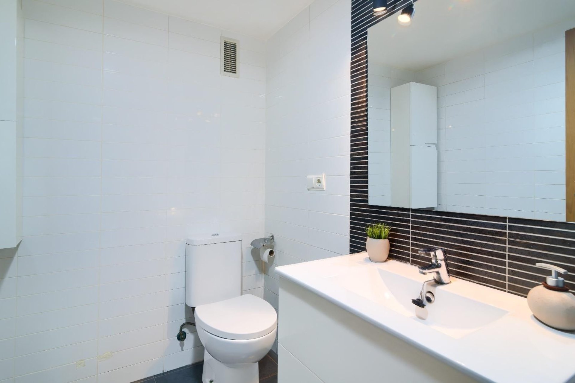 Resale - Apartment - Valencia - Quatre Carreres