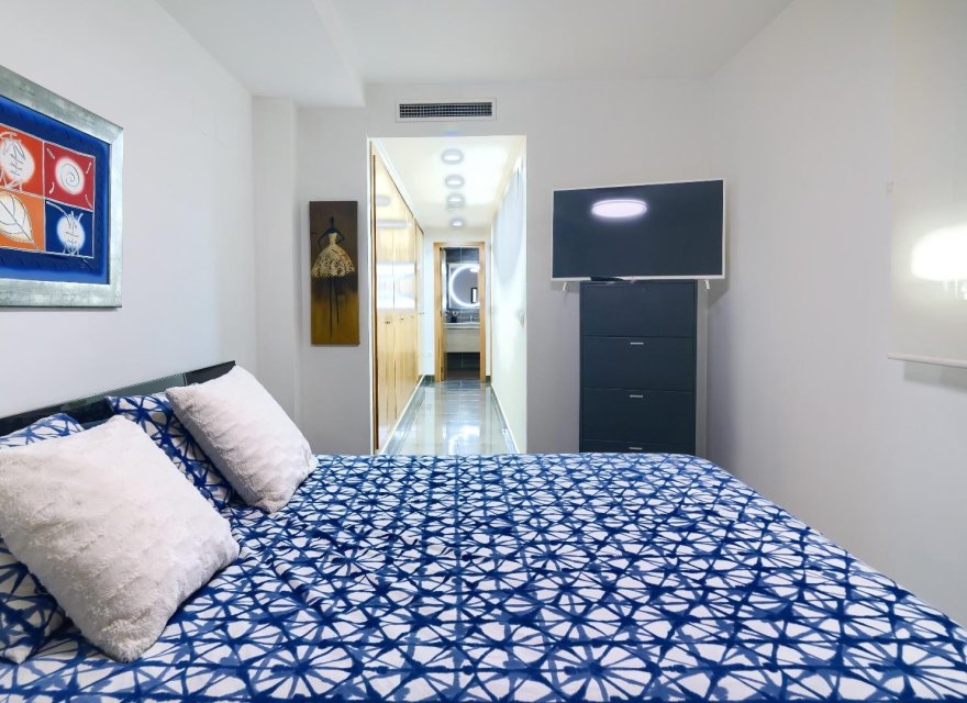 Resale - Apartment - Valencia - Quatre Carreres