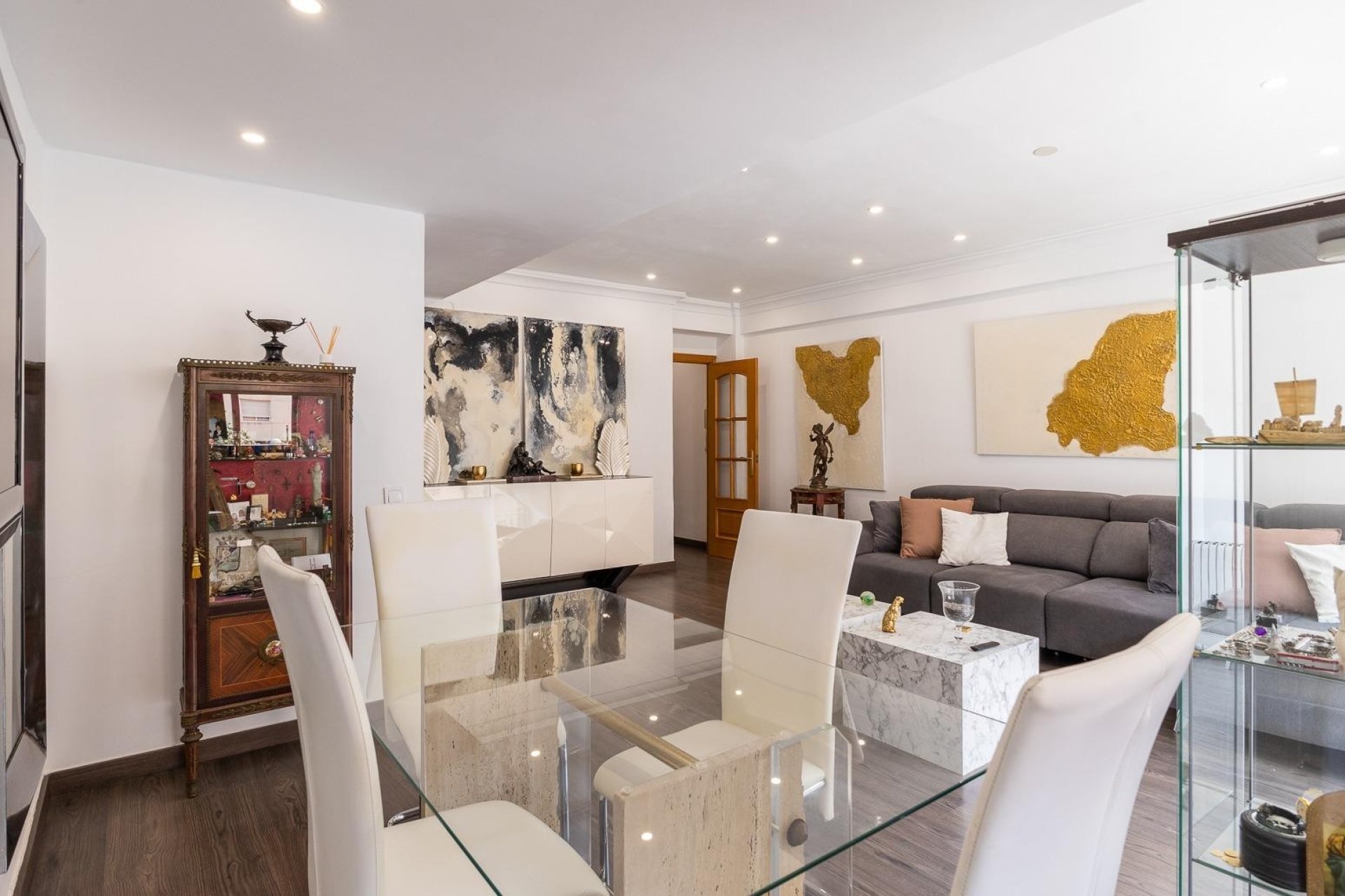 Resale - Apartment - Valencia - Quatre Carreres