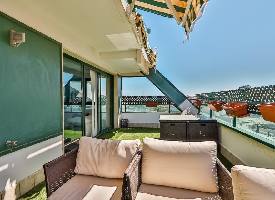 Resale - Apartment - Valencia - Quatre Carreres