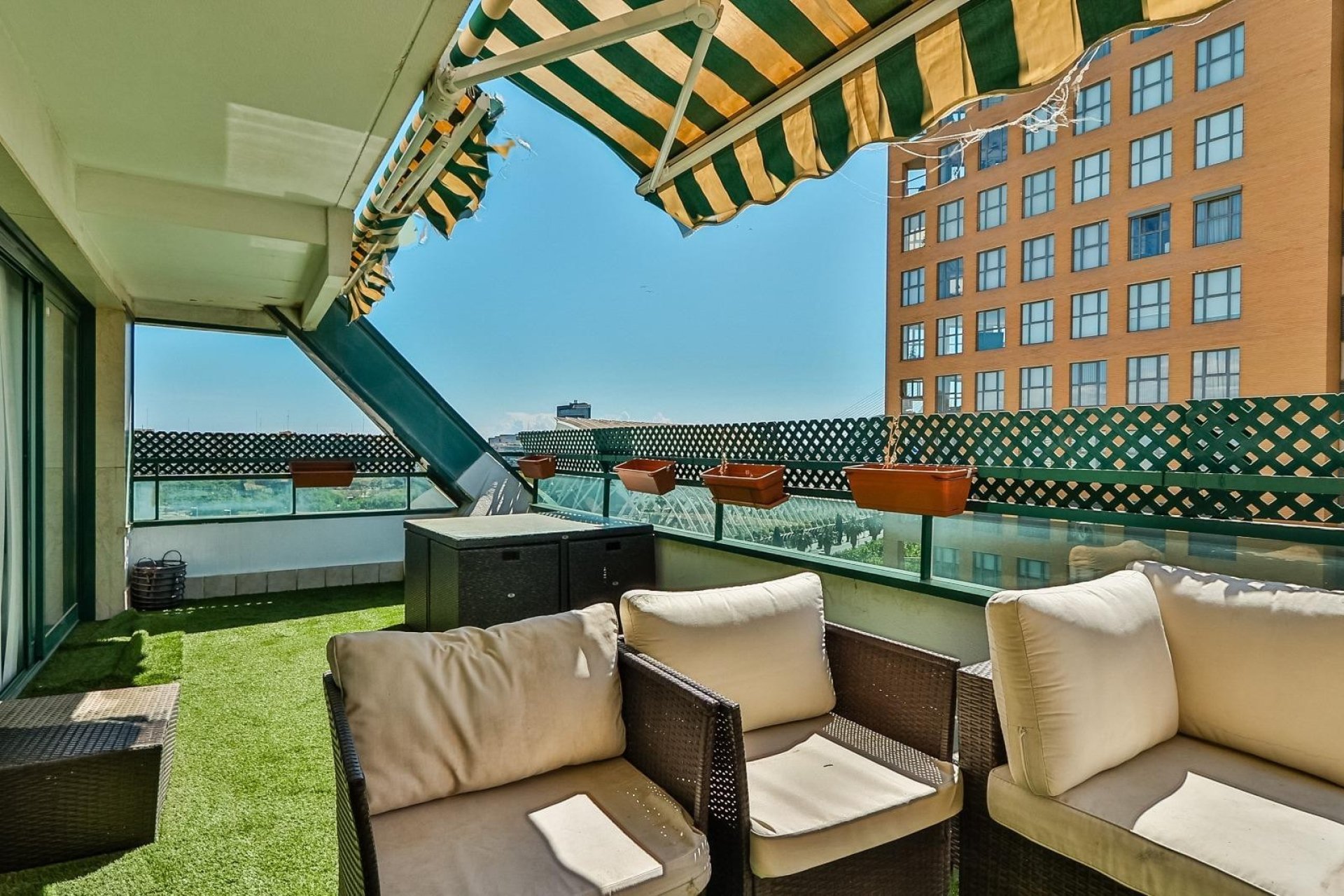 Resale - Apartment - Valencia - Quatre Carreres