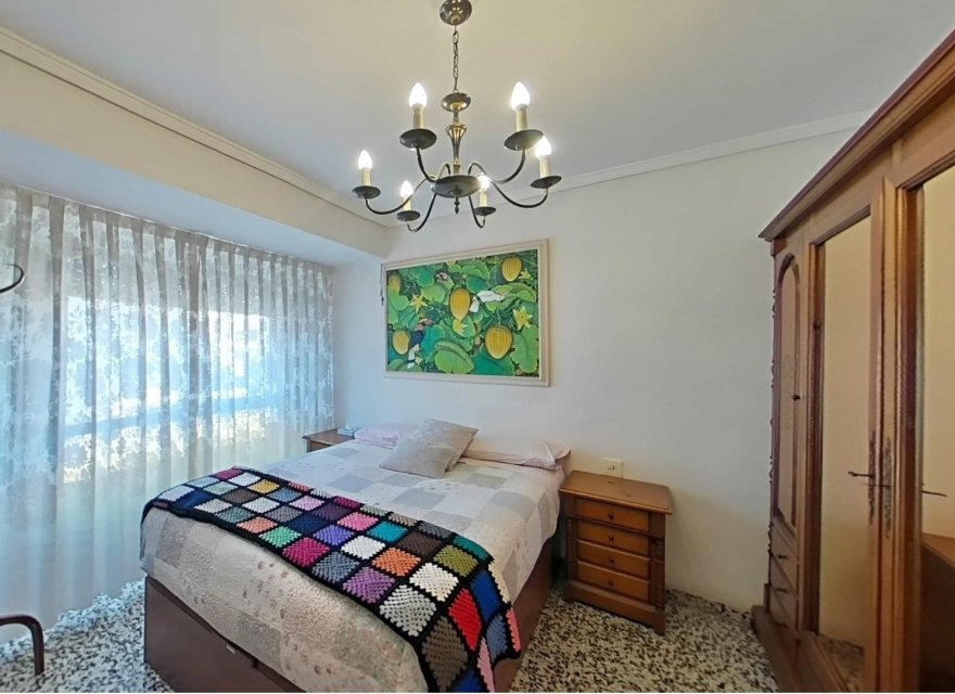 Resale - Apartment - Valencia - Torrefiel