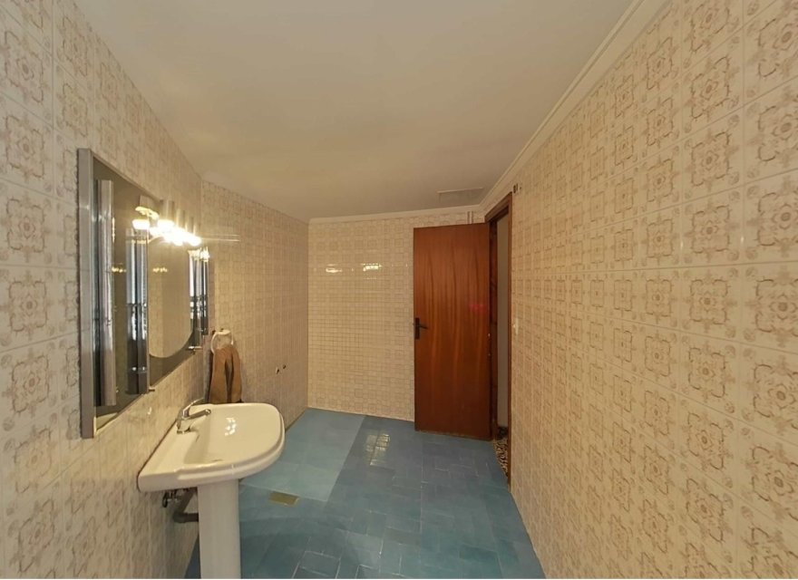 Resale - Apartment - Valencia - Torrefiel