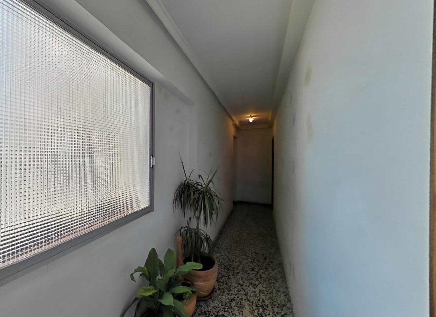 Resale - Apartment - Valencia - Torrefiel