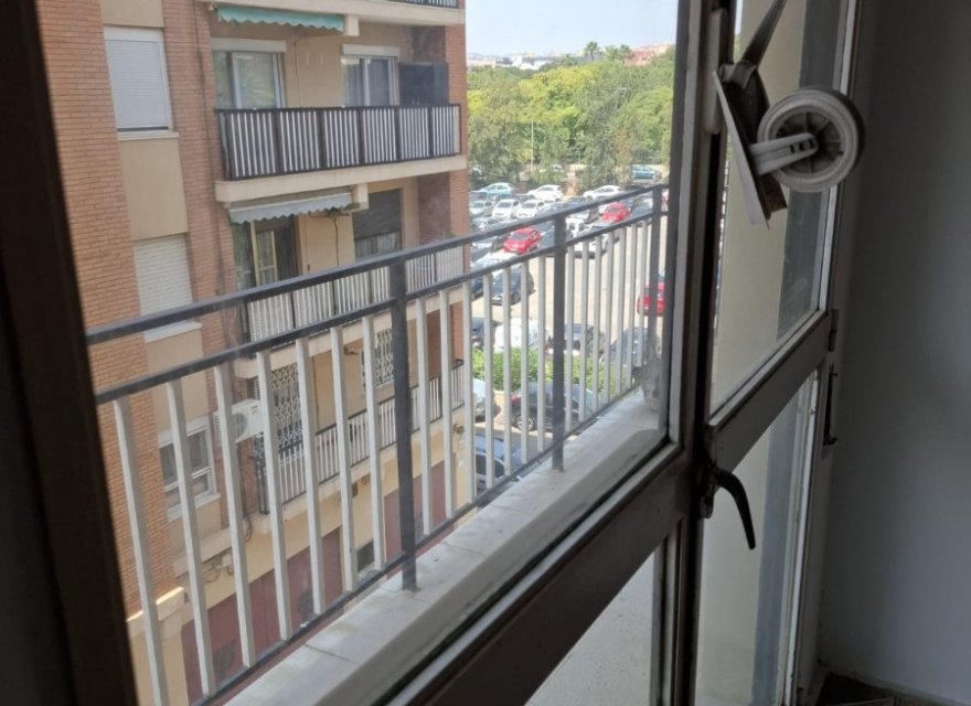 Resale - Apartment - Valencia