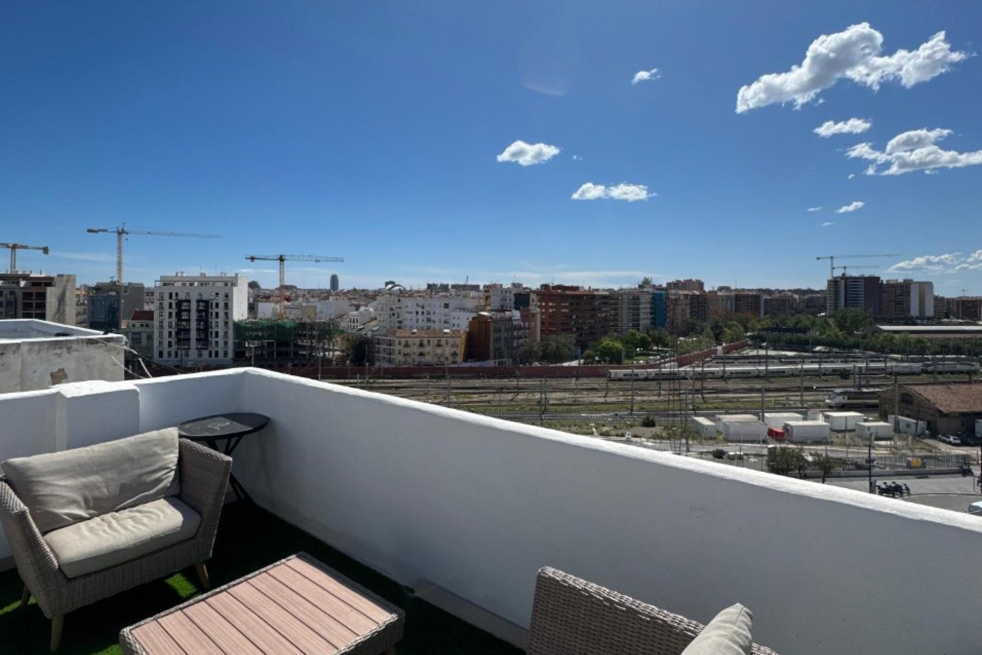 Resale - Apartment - Valencia