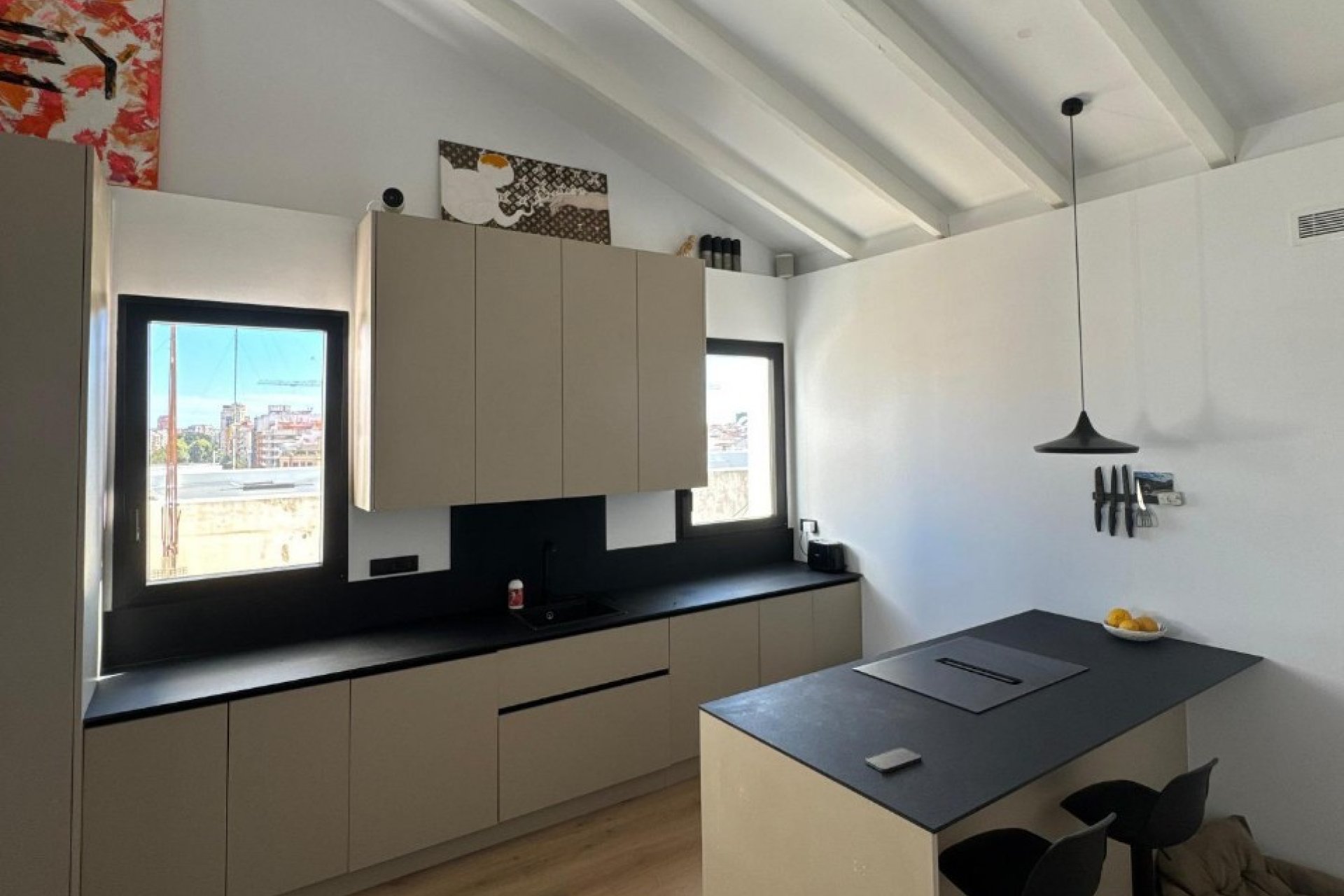 Resale - Apartment - Valencia