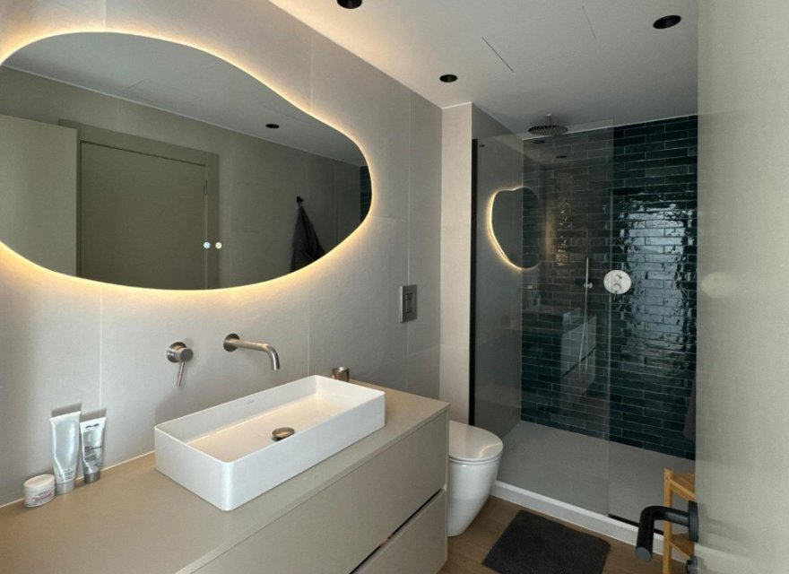 Resale - Apartment - Valencia