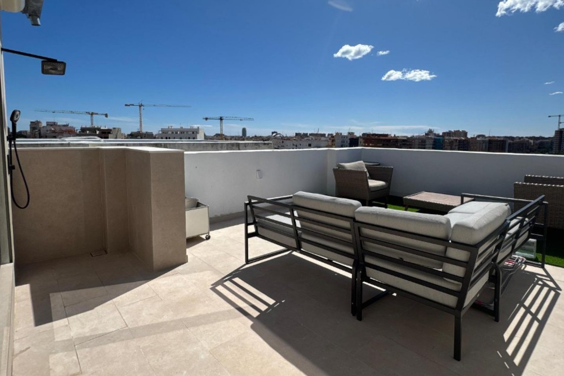 Resale - Apartment - Valencia