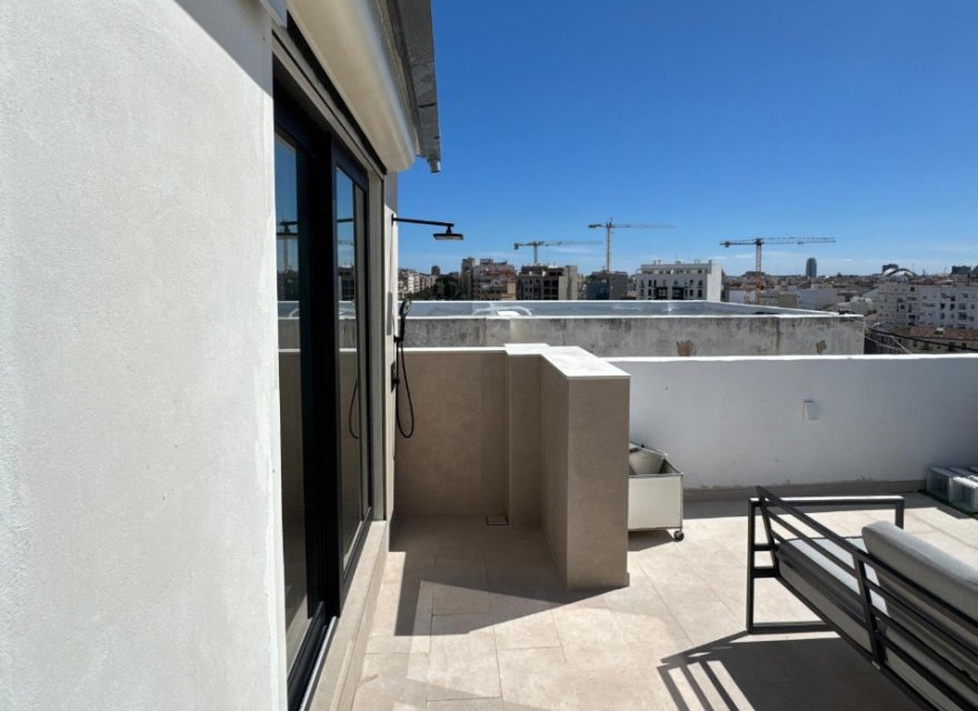 Resale - Apartment - Valencia