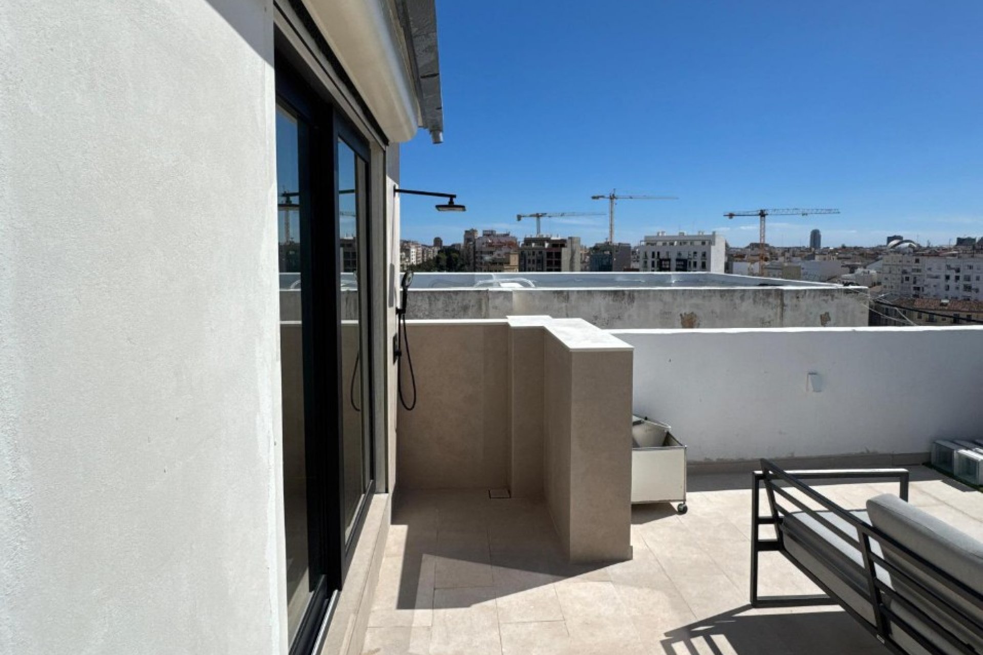Resale - Apartment - Valencia