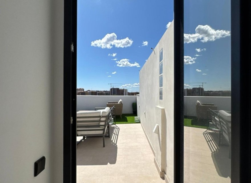 Resale - Apartment - Valencia