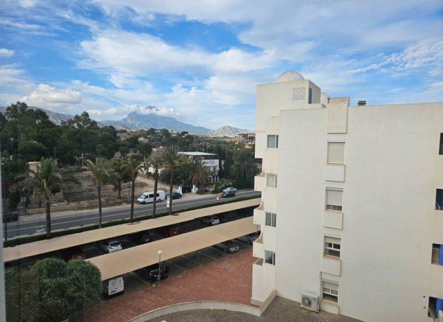 Resale - Apartment - Villajoyosa - Playa Paraiso