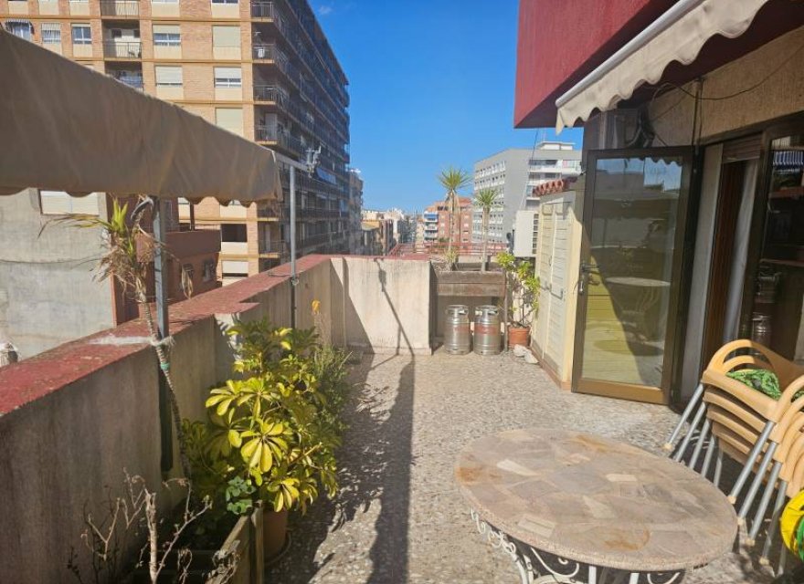 Resale - Apartment - Villajoyosa - town