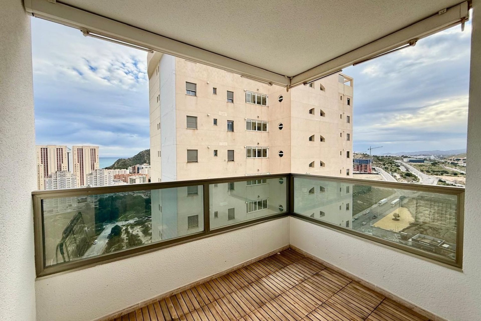 Resale - Apartment - Villajoyosa